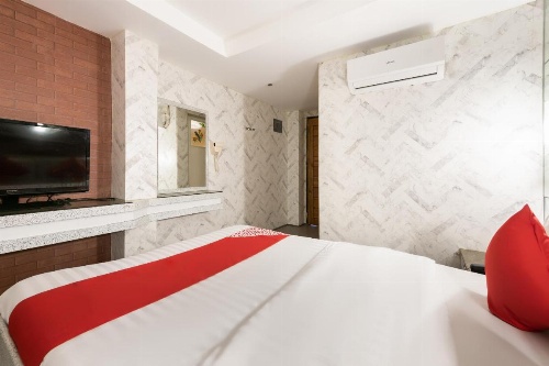 OYO 191 Paradise Apartelle image 25